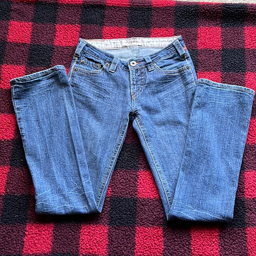 1921 medium wash bootcut jeans. 27 waist. Great condition